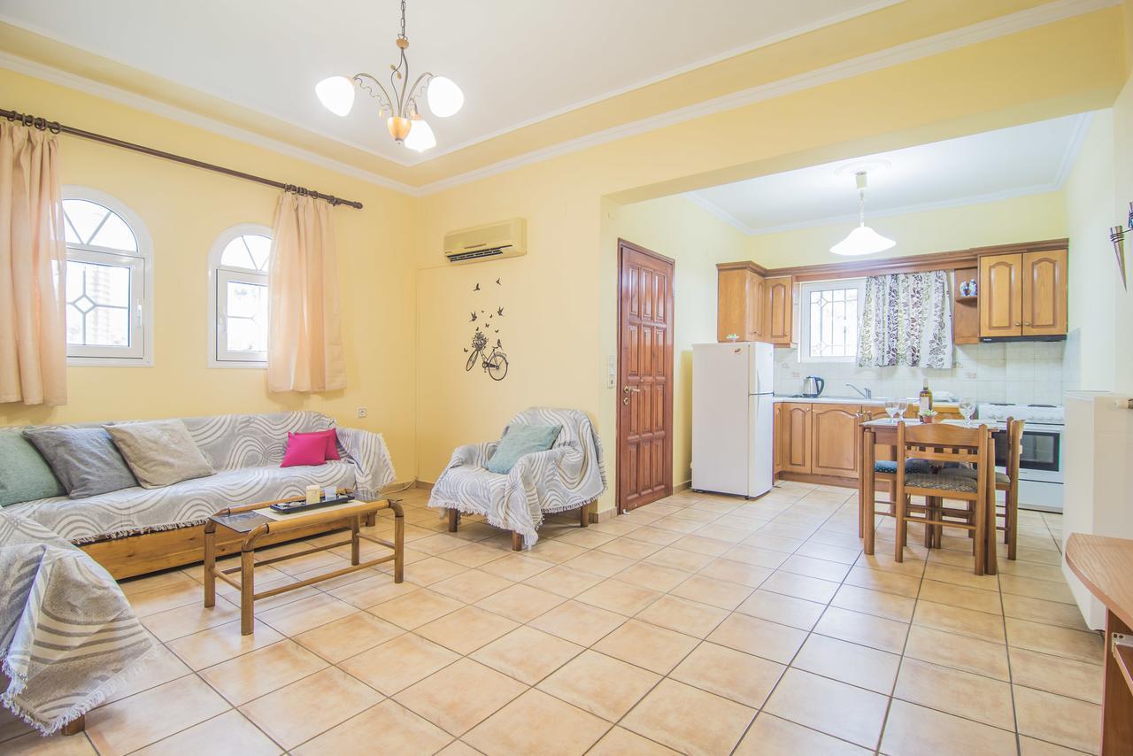 Tonia Apartments Закинтос Екстериор снимка